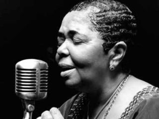 "cesaria evora" "the barefoot diva" "barefoot diva" "from the other side of the mirror"